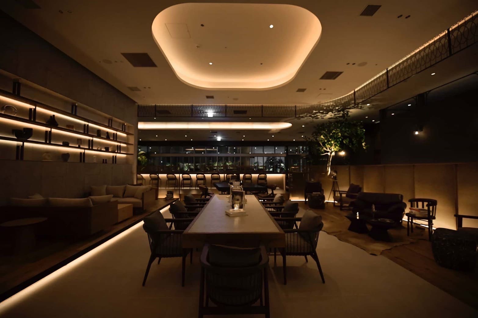 Restaurant on the Same Floor